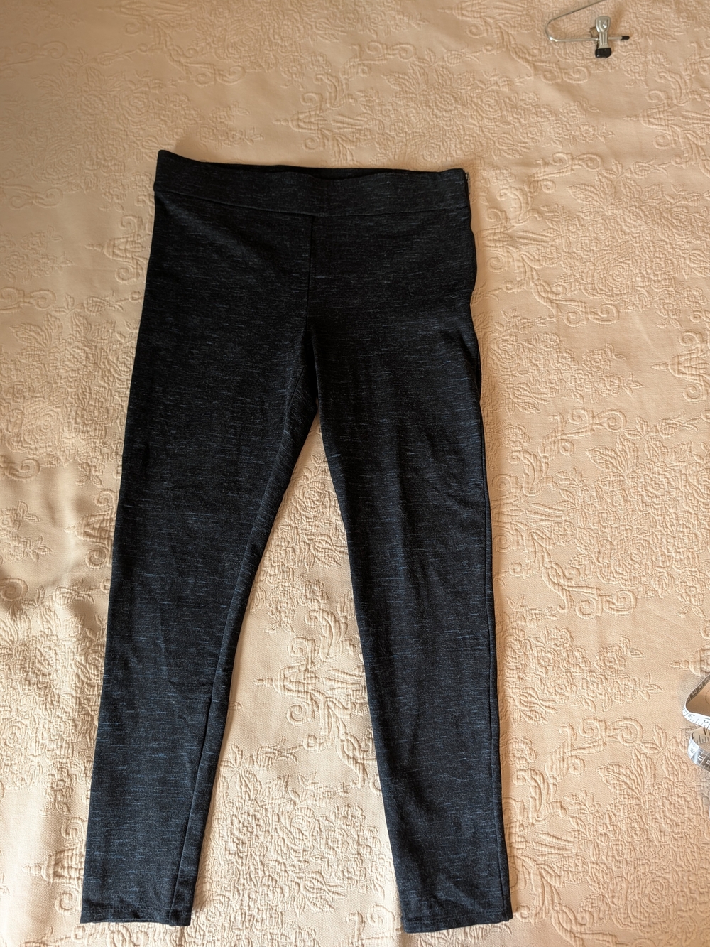 Ann Taylor Dark Heathered Charcoal Leggings
